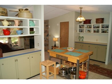 488 Royalston Rd, Fitzwilliam, NH 03447 - photo 6