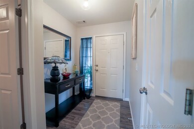 1312 W Orlando Place, Broken Arrow, OK 74011 - photo 5