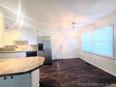 1521 E 60th St, Tulsa, OK 74105 - photo 5