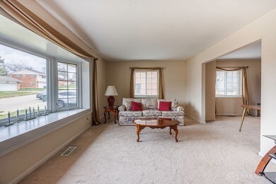 1818 Kathy Ln, Miamisburg, OH 45342 - photo 5