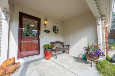 3076 Hoock Ct, Cincinnati, OH 45239 - photo 5