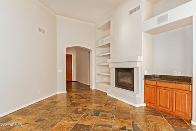 FP and wet bar in LR