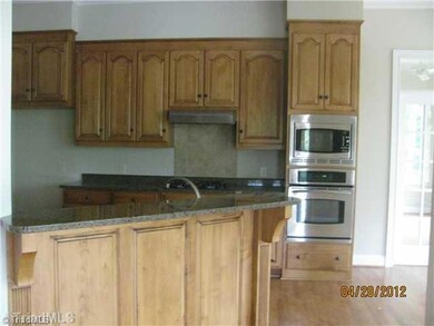 1081 Mountain Valley Dr, Asheboro, NC 27205 - photo 6