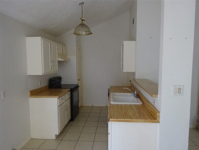 6939 Greenyard Dr, Houston, TX 77086 - photo 4