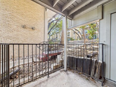 3018 S 1st St unit 109, Austin, TX 78704 - photo 6