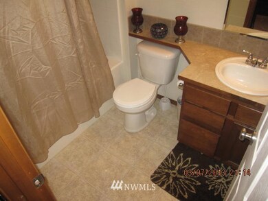 unlisted-address, Everett, WA 98204 - photo 6
