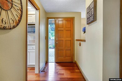 5240 Chapman St S, Salem, OR 97306 - photo 5