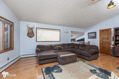Living Room_MAX-66186-FULL