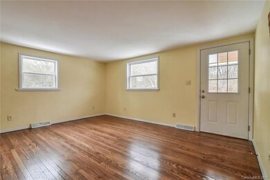 52 Happy Valley Rd, Asheville, NC 28806 - photo 7