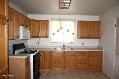4 Kitchen View B