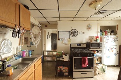 19 Forbes St, Worcester, MA 01605 - photo 6