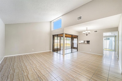 10315 Fernbrook Ln, Tampa, FL 33624 - photo 5