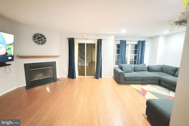 44 Heather Ct, Monmouth Junction, NJ 08852 - photo 2