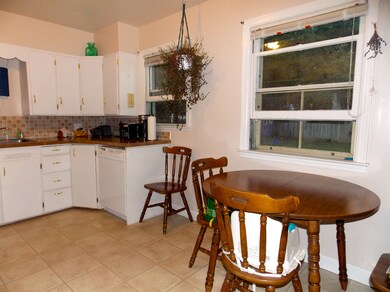 1021 Lincoln Lake, Lowell, MI 49331 - photo 6