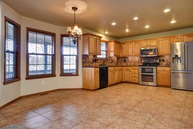 973 S. Redwood St-7