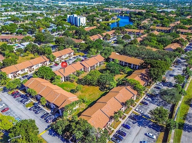 2339 SW 15th St unit 28, Deerfield Beach, FL 33442 - photo 2