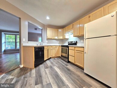 8314 Green Heron Way unit 54, Lorton, VA 22079 - photo 7