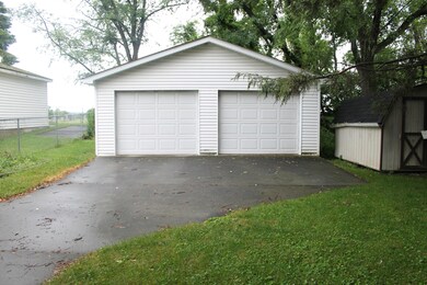 1415 Rundle St, Scranton, PA 18504 - photo 3