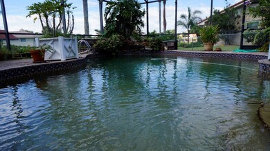 6-Pool View 2