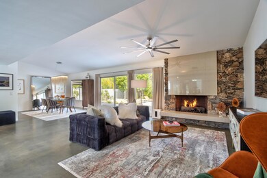 16-Living-Room