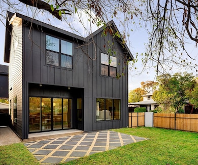 4901 Gladeview Dr unit A, Austin, TX 78745 - photo 4