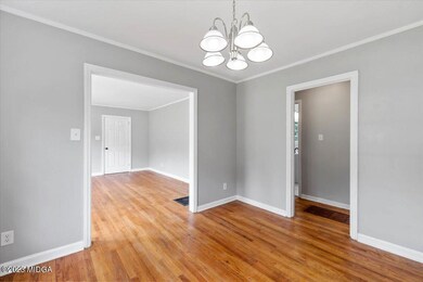 Dinning Room 2