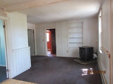 8 Winter St, West Wareham, MA 02576 - photo 3