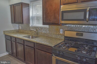 4301 Fairfax Rd, Baltimore, MD 21216 - photo 7