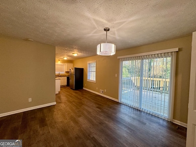 2205 Chestnut Hill Cir, Decatur, GA 30032 - photo 4