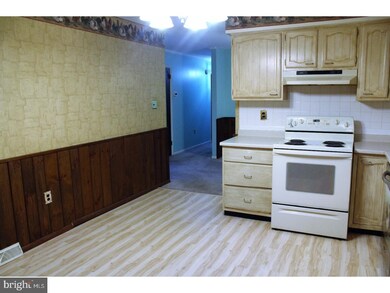 140 Zimmerman Ln, Langhorne, PA 19047 - photo 6