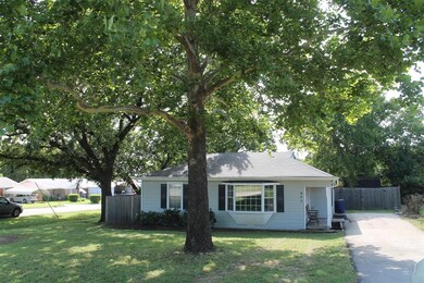 Long driveway! Stop right at the door