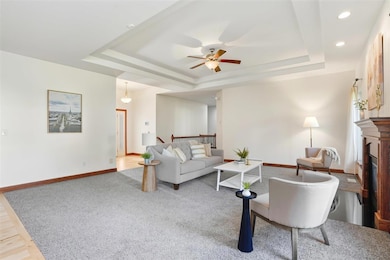 850 Hemlock Ct, Robins, IA 52328 - photo 5