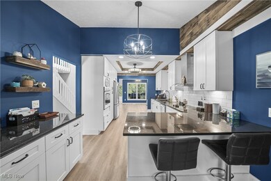 656 Fairfield Ln, Aurora, OH 44202 - photo 5