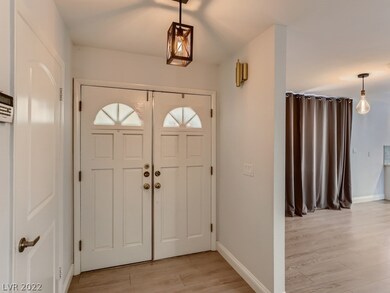 3770 Forestcrest Dr, Las Vegas, NV 89121 - photo 6