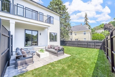 84-86 Pennsylvania Ave unit 1, Newton, MA 02464 - photo 3