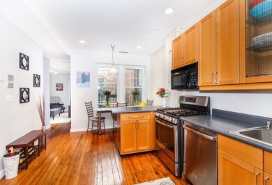 15 Charter St unit 5, Boston, MA 02113 - photo 2