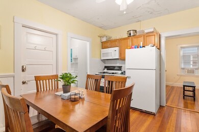 70 Line St unit B, Somerville, MA 02143 - photo 3
