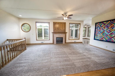 4707 W Jenna Ct, Franklin, WI 53132 - photo 7