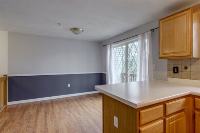 12 Burberry Ct, Merrimack, NH 03054 - photo 5