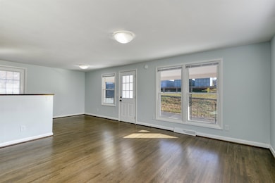 106 Montgomery St, Radford, VA 24141 - photo 7