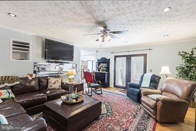 26076 Sycamore Dr, Mechanicsville, MD 20659 - photo 2