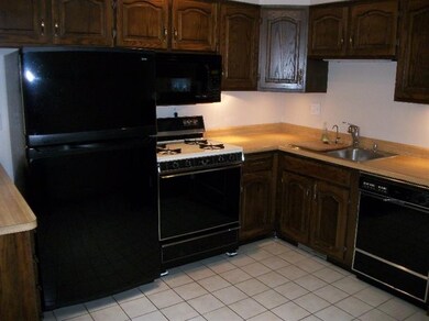 1037 N Lafayette St, Griffith, IN 46319 - photo 7