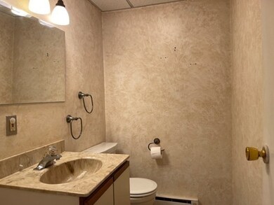 270 Sunderland Rd unit 101, Worcester, MA 01604 - photo 6