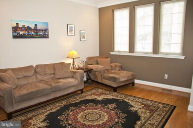 1016 S Conkling St unit B, Baltimore, MD 21224 - photo 6