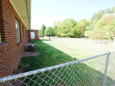 3514 Charleston Rd, Gandeeville, WV 25243 - photo 7