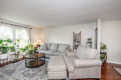 6518 Middleshire Ct, West Chester, OH 45069 - photo 7