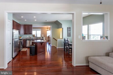 42265 St Huberts Place, Chantilly, VA 20152 - photo 3