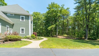 7 Sunrise Dr, Southborough, MA 01772 - photo 4