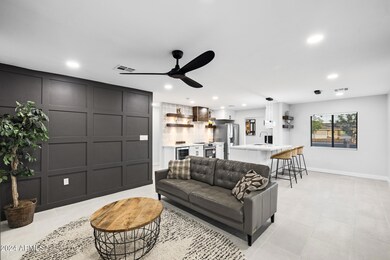 2622 E Virginia Ave, Phoenix, AZ 85008 - photo 2