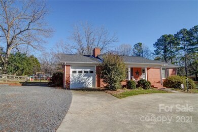 307 S Elm St, Marshville, NC 28103 - photo 7